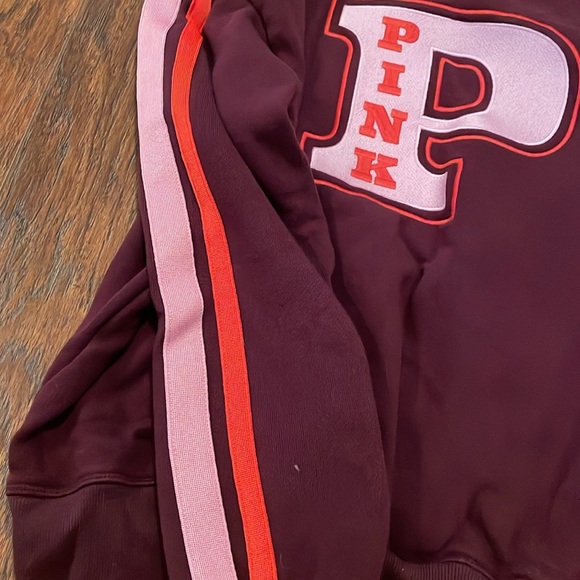 NWOT!! PINK Victoria’s Secret sweatshirt - Picture 5 of 6